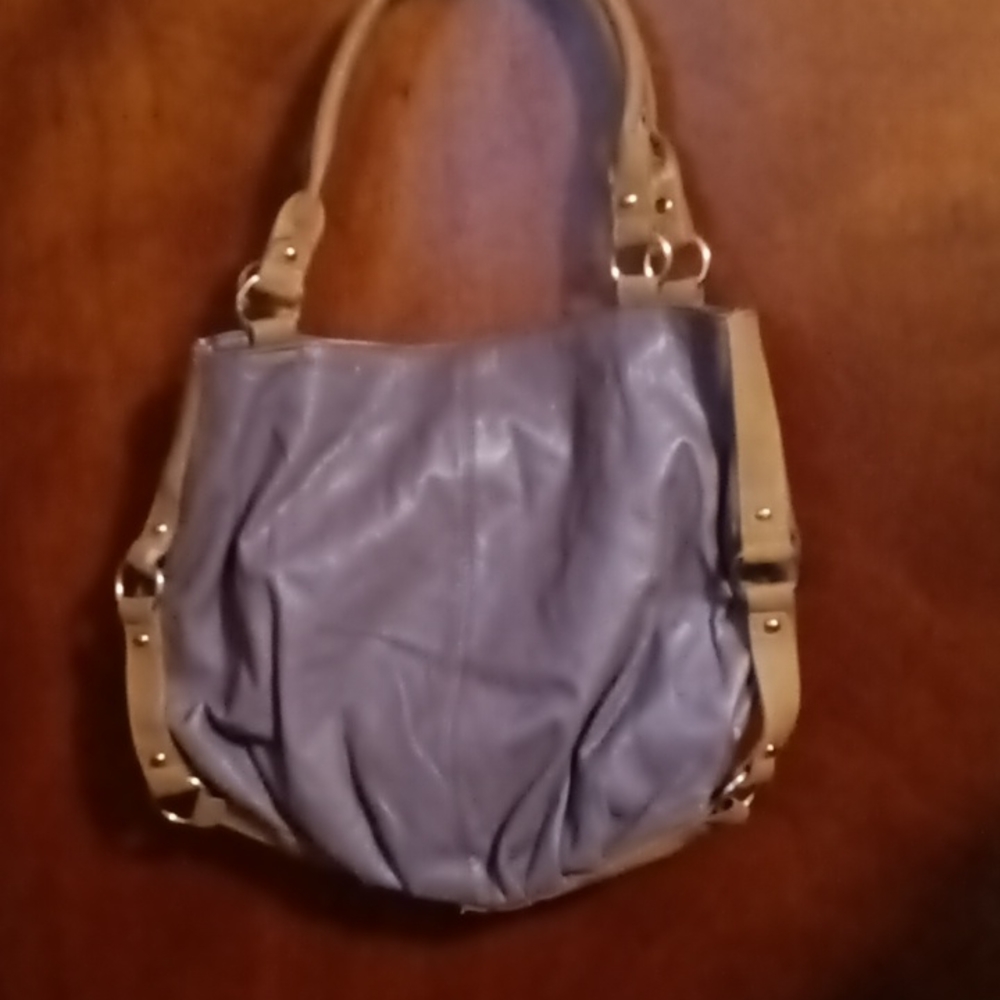 Purse - Picture 2 of 3